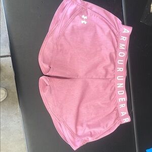 Under Armour Pink Athletic Shorts Lightweight Mid-Thigh